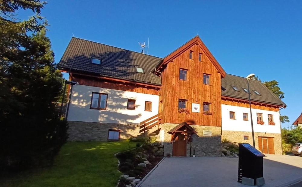 Penzion Jizerska Malina Bedřichov Eksteriør billede